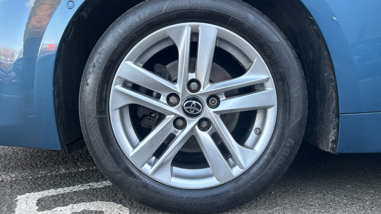 Toyota Corolla 1.8 VVT-i Hybrid Icon Tech 5dr CVT Hybrid Hatchback